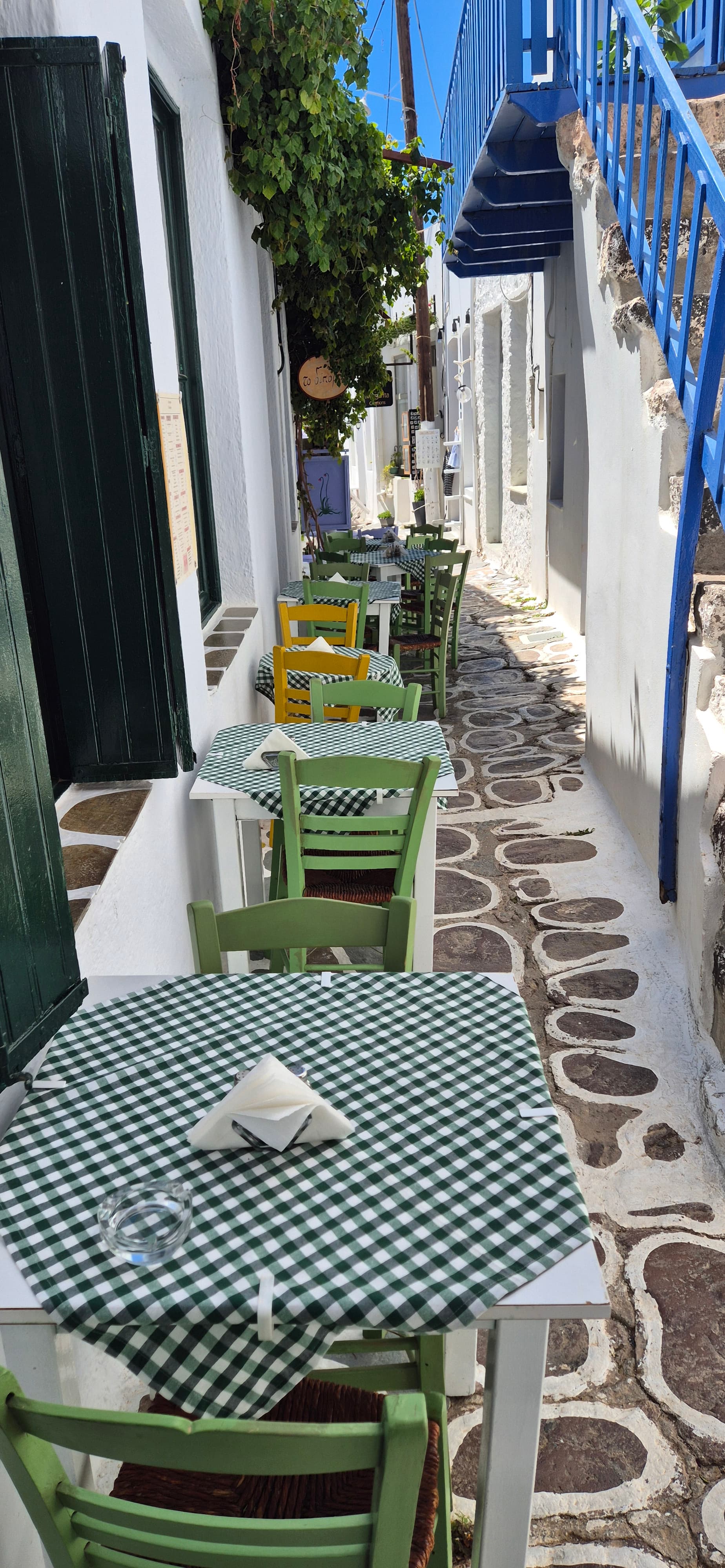 Outdoor taverna atmosphere